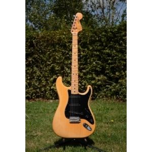 Fender Stratocaster (r.v. 1979) - vintage tremolo